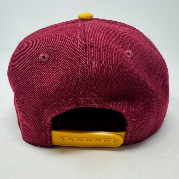 2016 NBA Champs Cleveland Cavaliers Hat Championship Locker Room Snapback Red - Picture 6 of 10